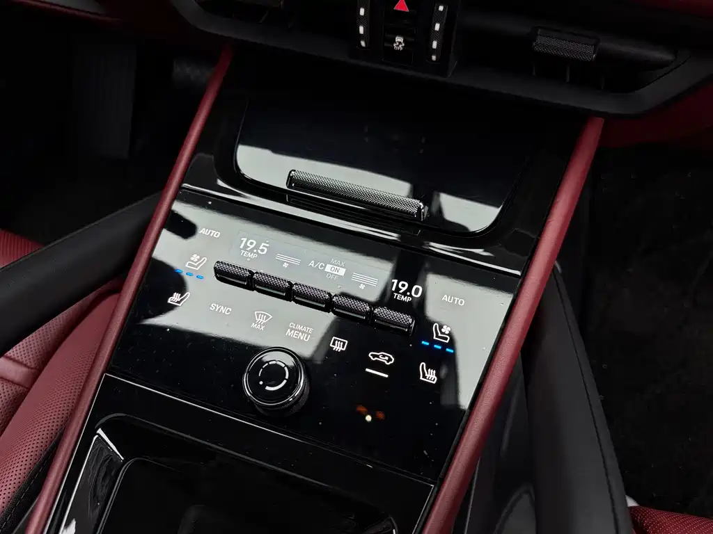 Porsche Cayenne 2023