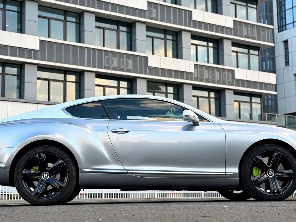Bentley Continental 2014 — фото 6