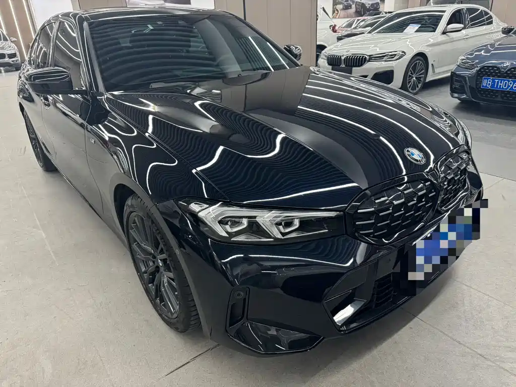 BMW 3 Series 2023