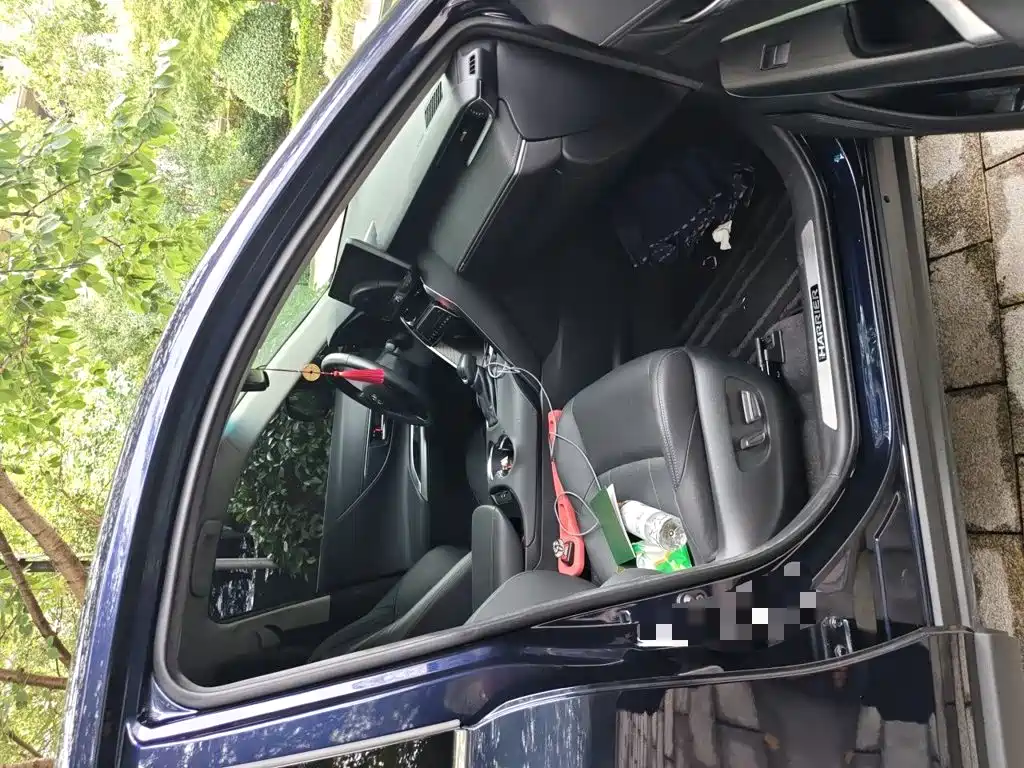Toyota Harrier 2022 — фото 19
