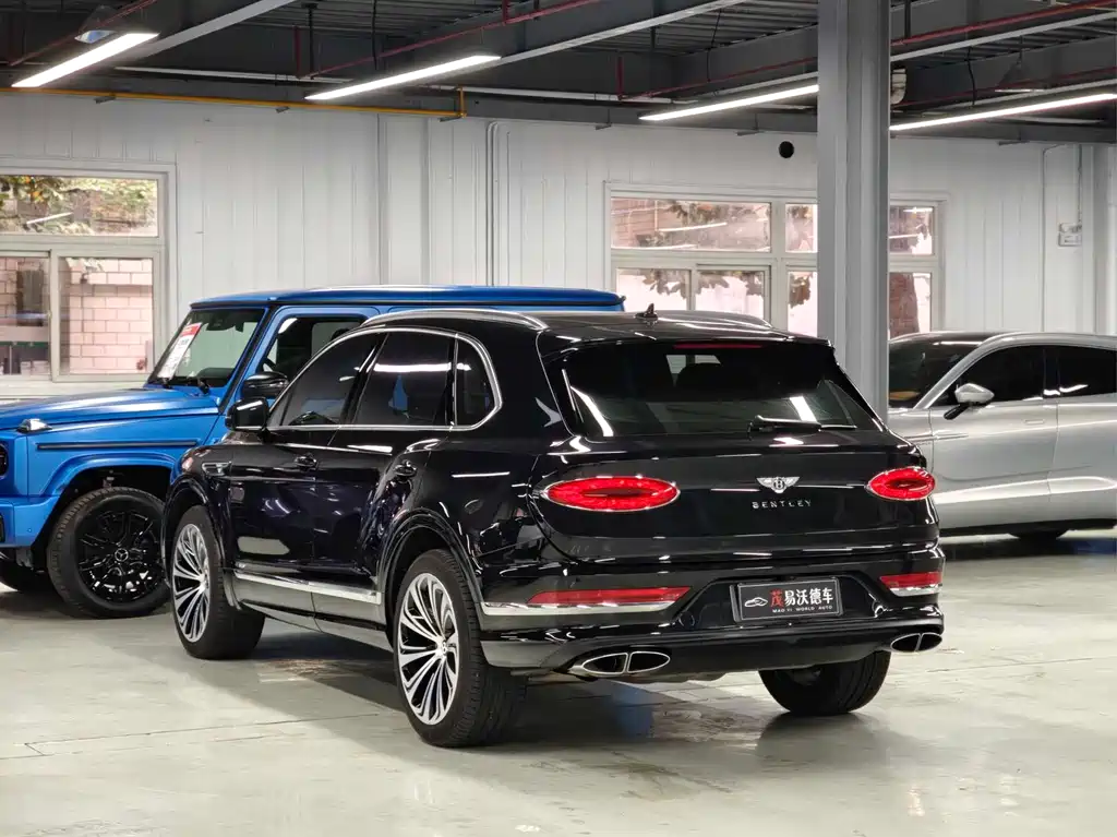 Bentley Bentayga 2022