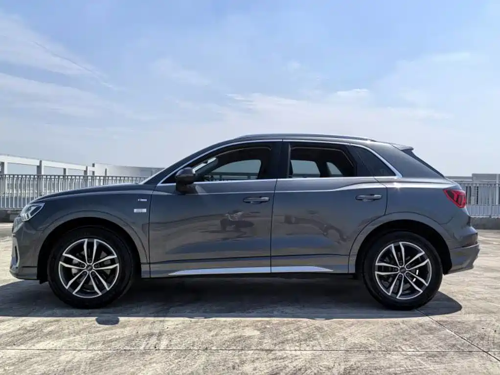 Audi Q3 2022