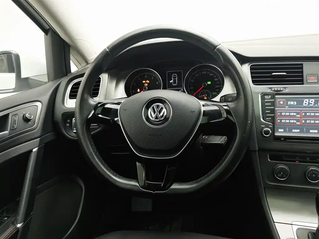 Volkswagen Golf 2014 — фото 11