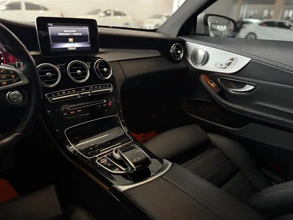 Mercedes-Benz C-Class 2018 — фото 10