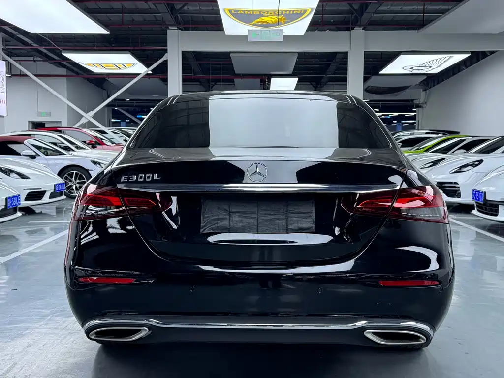 Mercedes-Benz E-Class 2020 — фото 17