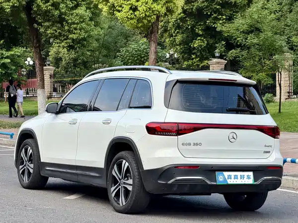 Mercedes-Benz EQB 2024