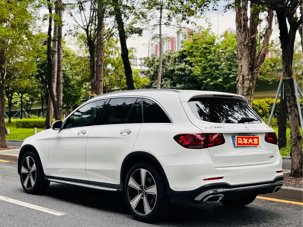 Mercedes-Benz GLC 2022 — фото 10