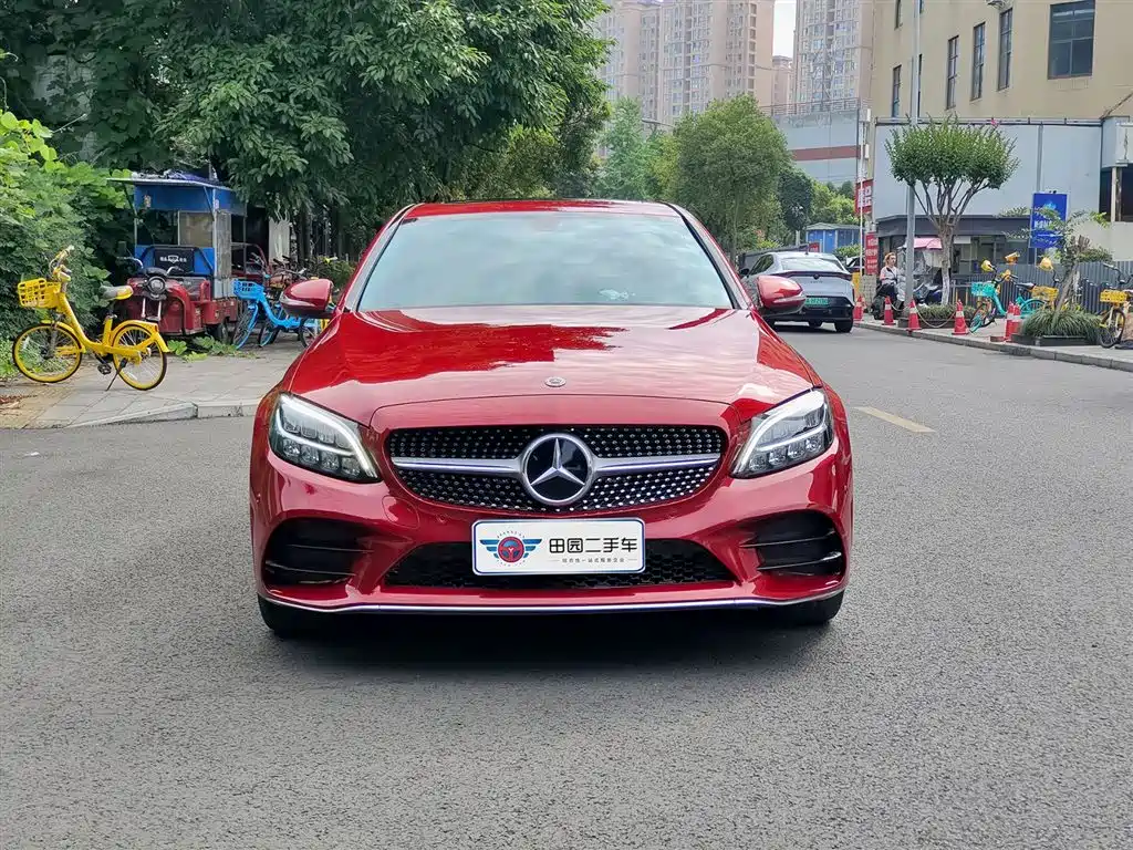 Mercedes-Benz C-Class 2020