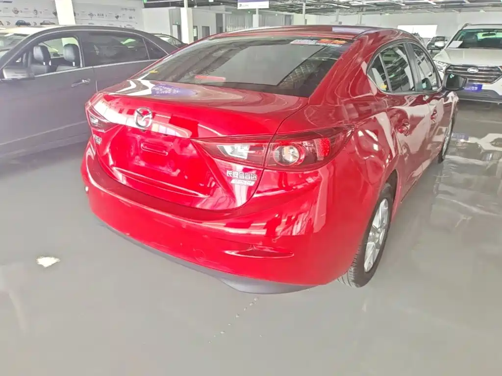 Mazda 3 Axela 2018