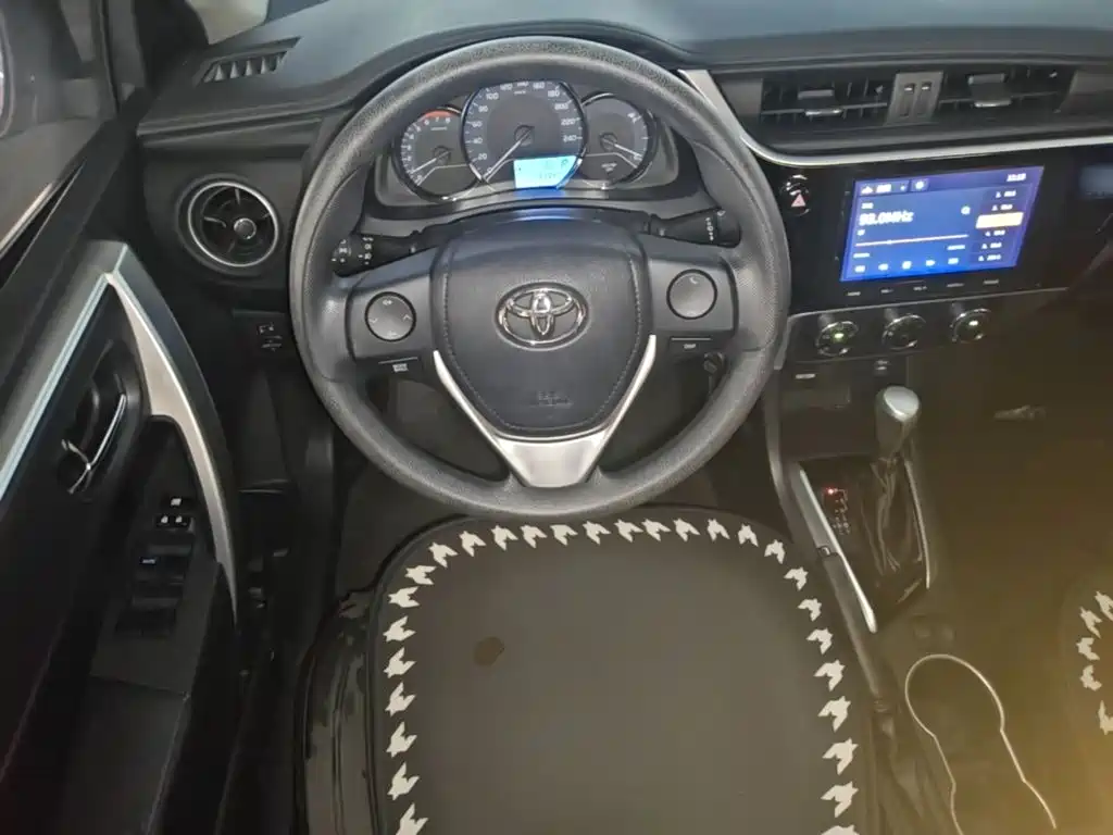 Toyota Levin 2018 — фото 11