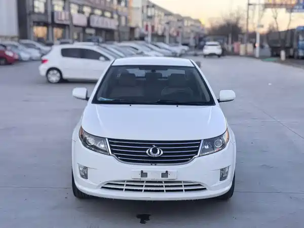 Geely GC7 2013