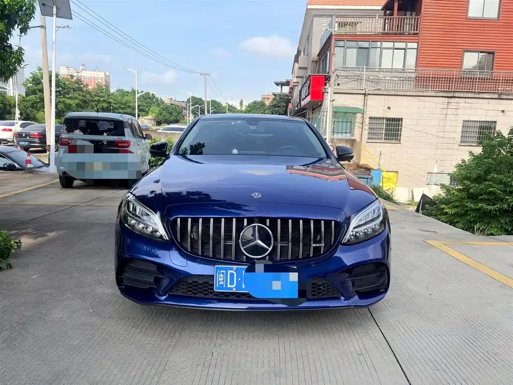Mercedes-Benz C-Class 2020