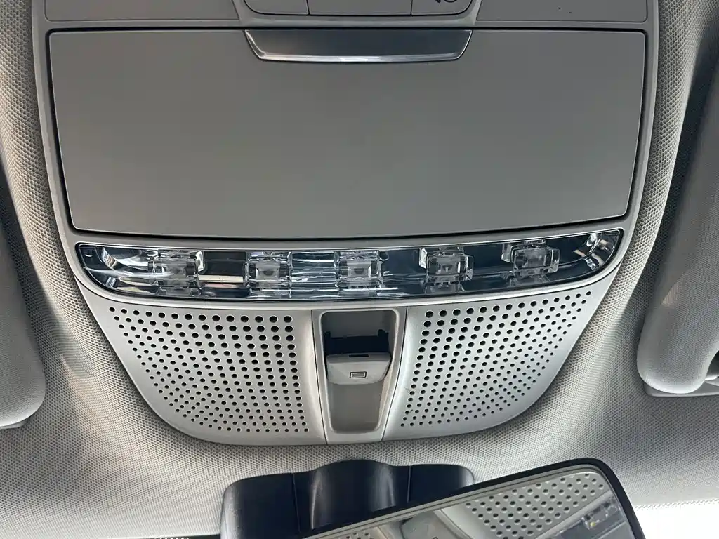 Mercedes-Benz C-Class 2020 — фото 15
