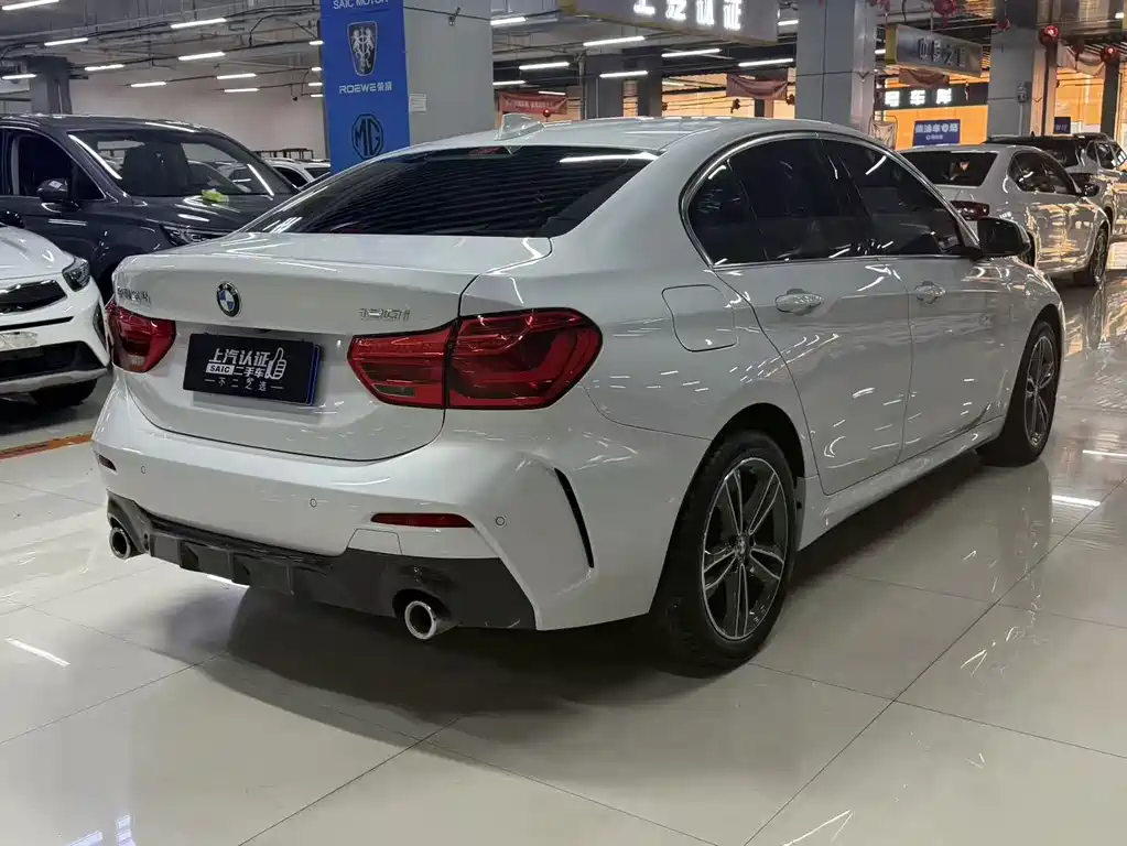 BMW 1 Series 2022