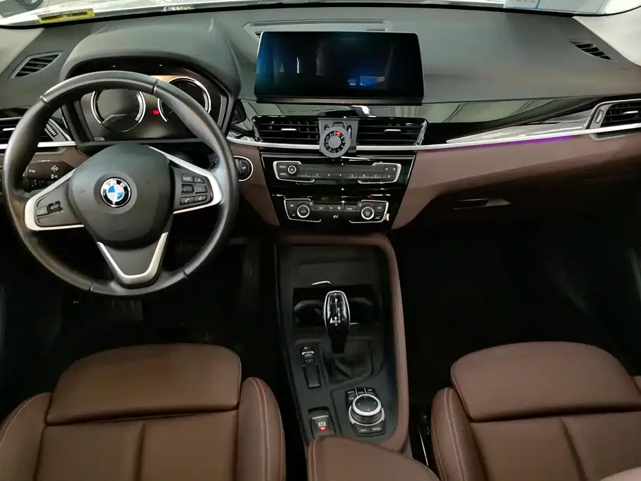 BMW X1 2020 — фото 12