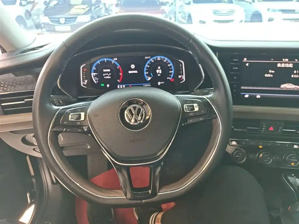 Volkswagen Passat 2019 — фото 11