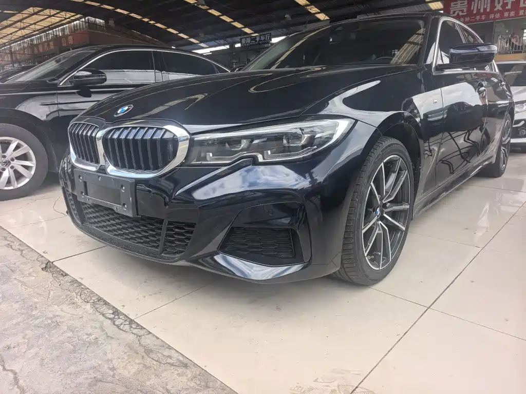 BMW 3 Series 2021
