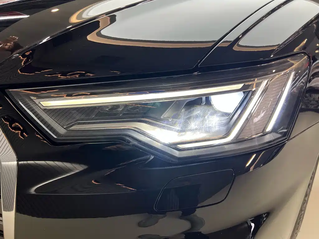 Audi A6L 2023 — фото 20