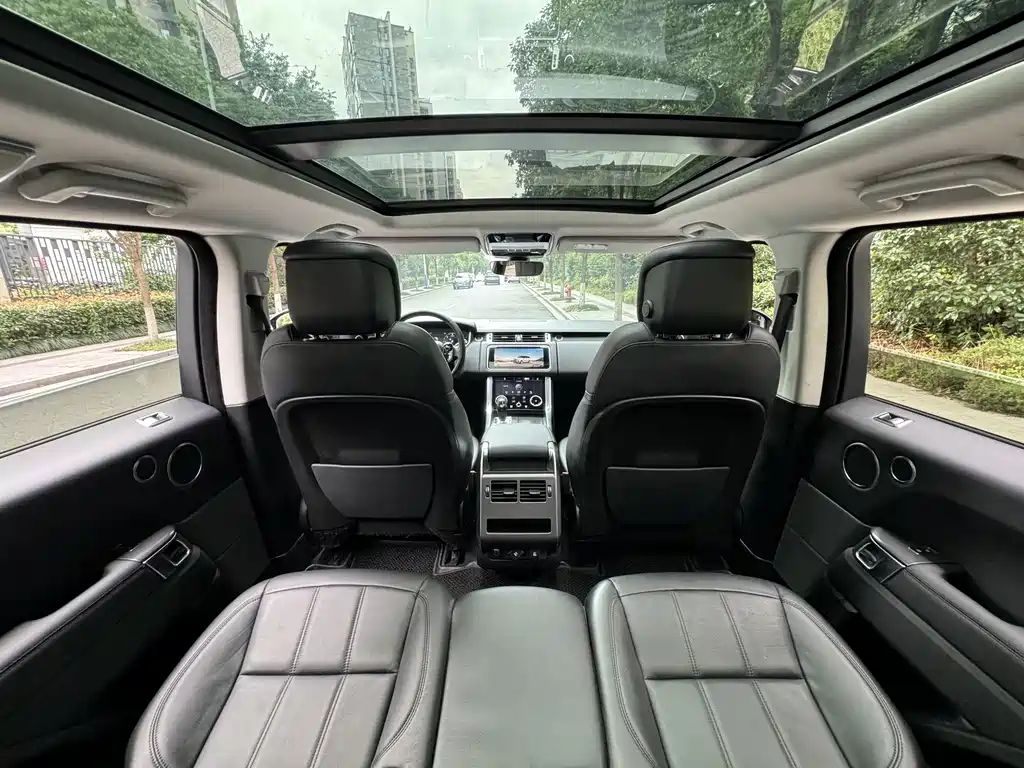 Land Rover Sport 2019 — фото 11