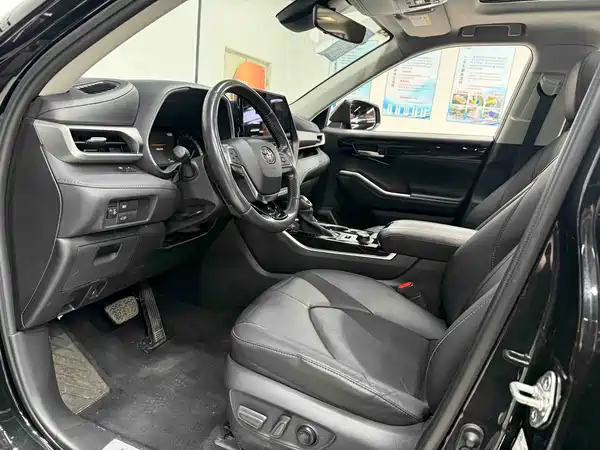 Toyota Highlander 2024