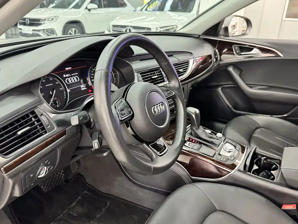 Audi A6L New Energy 2018 — фото 7