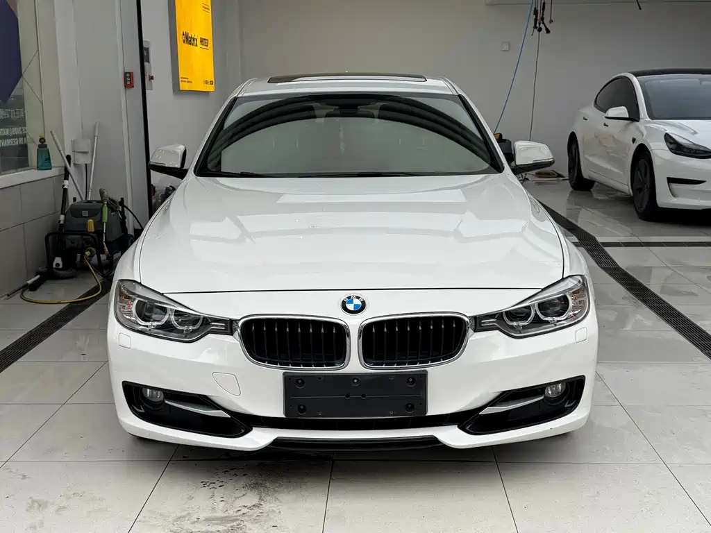 BMW 3 Series 2013