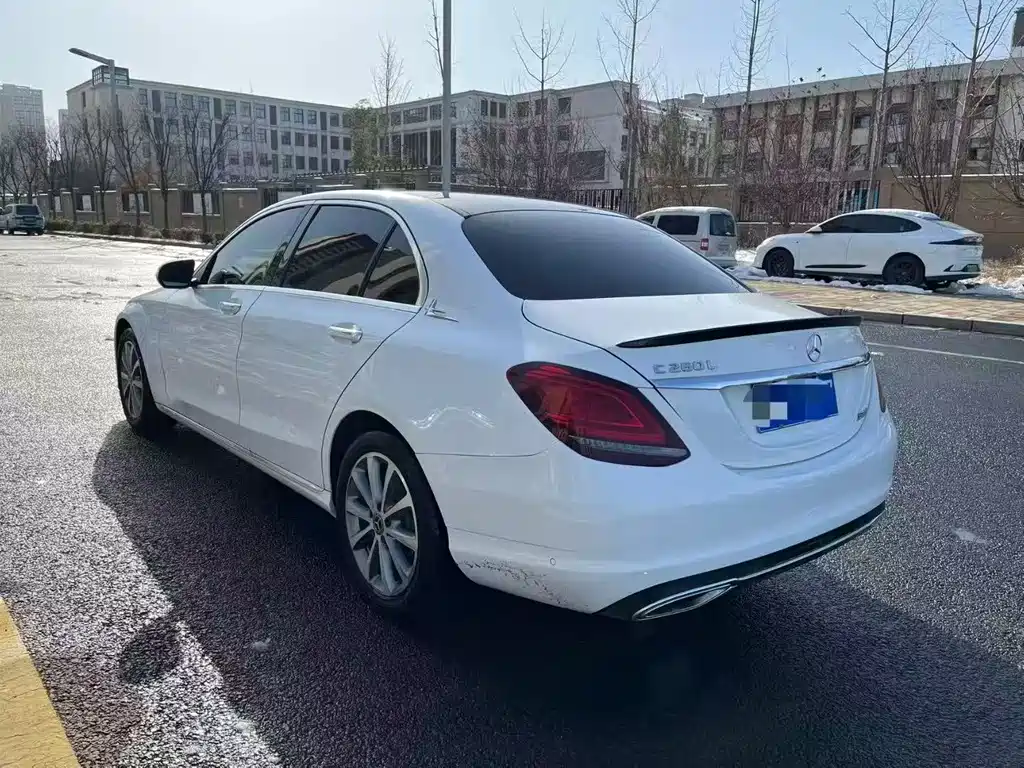 Mercedes-Benz C-Class 2019 — фото 5