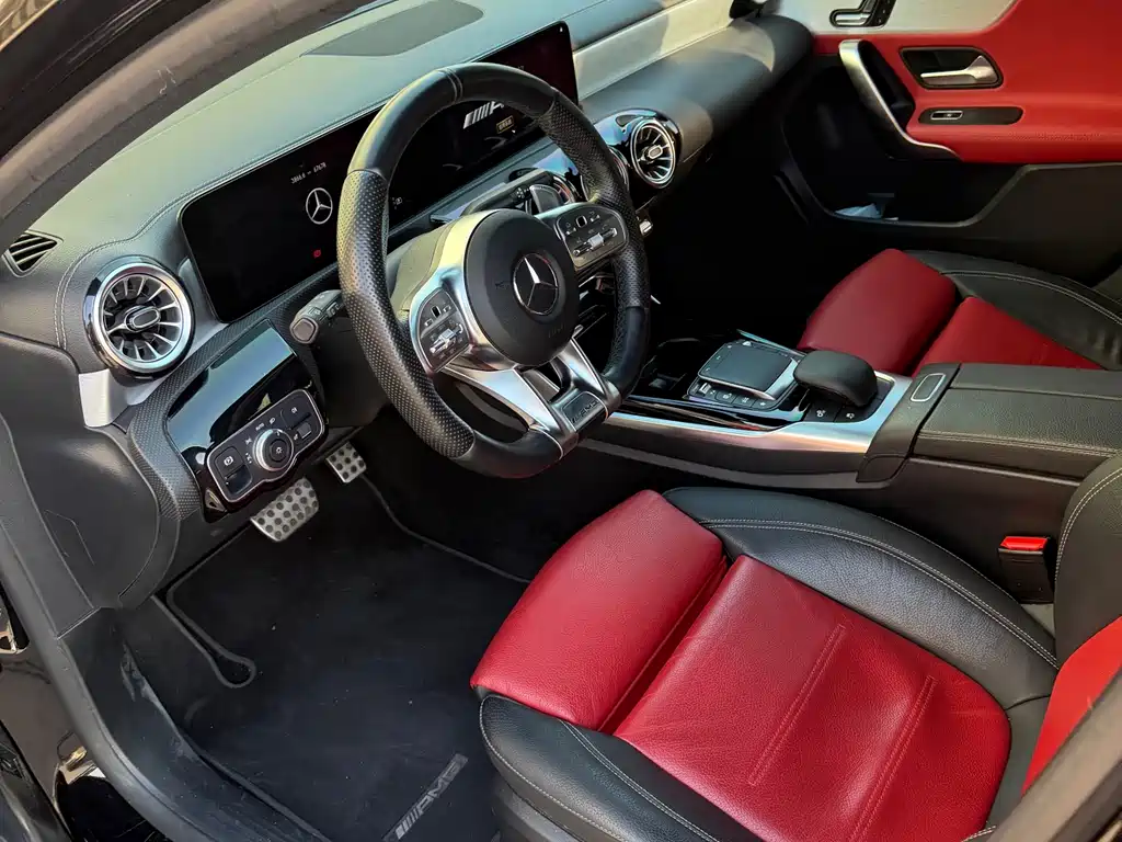 Mercedes-Benz A-Class AMG 2022 — фото 9