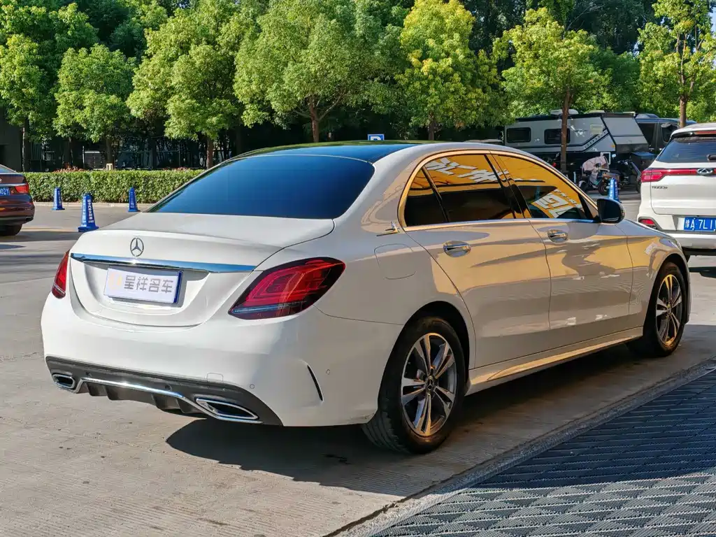 Mercedes-Benz C-Class 2020 — фото 8