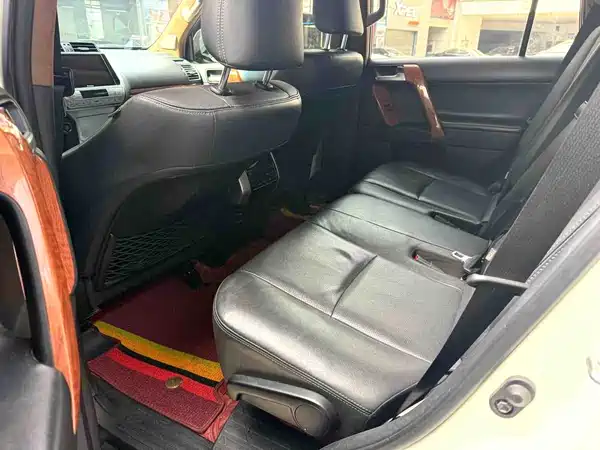 Toyota Prado 2020