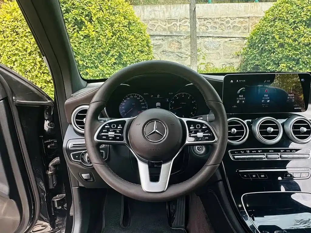 Mercedes-Benz GLC 2020