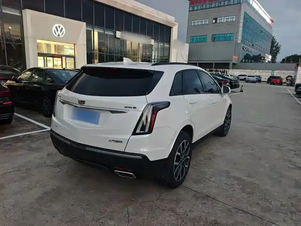 Cadillac XT5 2024