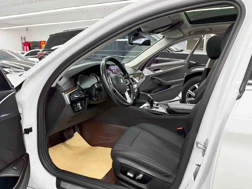 BMW 5 Series 2018