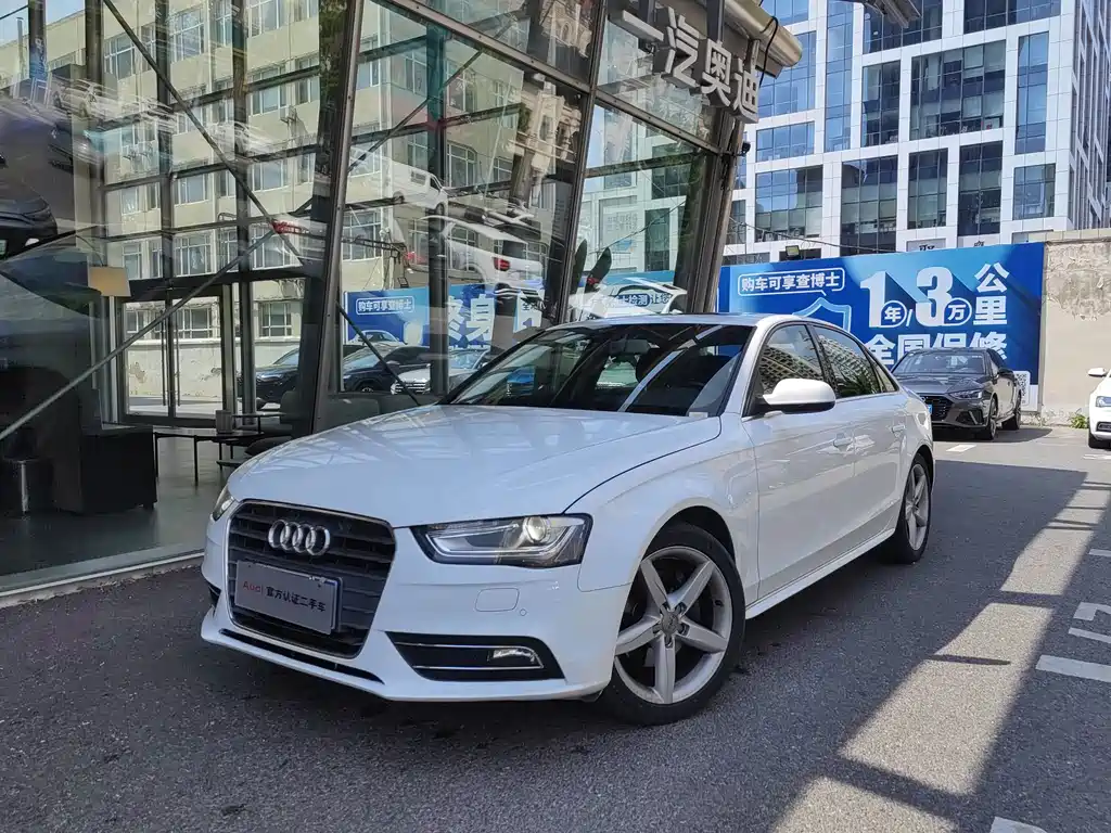 Audi A4L 2014