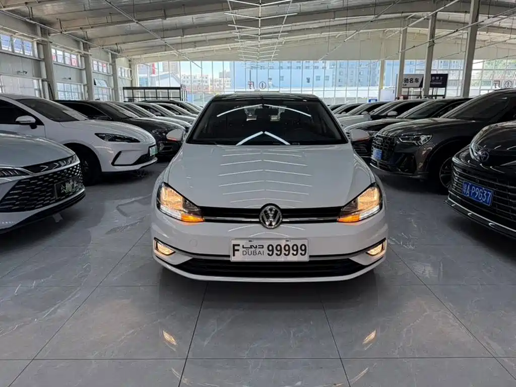 Volkswagen Golf 2020