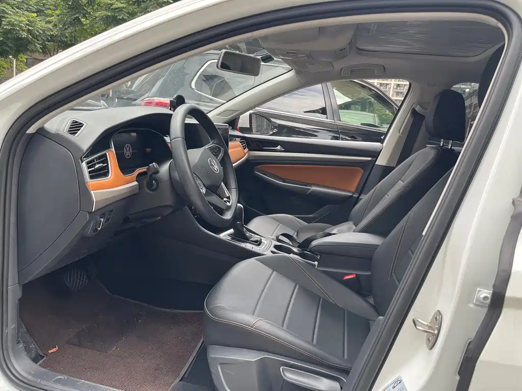 Volkswagen Bora 2024