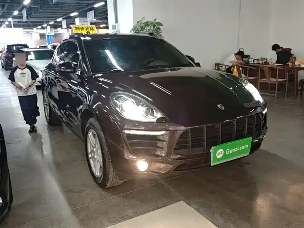 Porsche Macan 2017