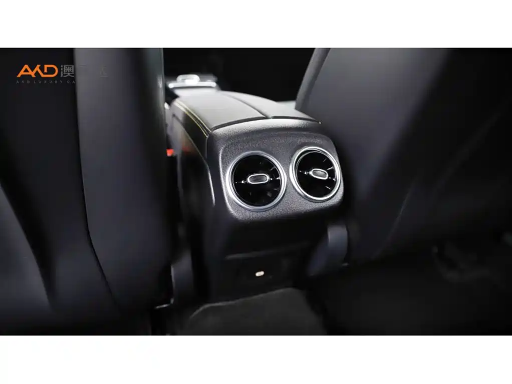 Mercedes-Benz A-Class AMG 2024 — фото 9