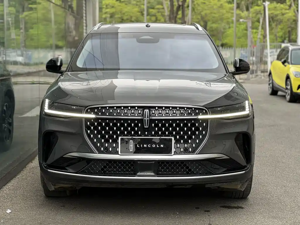 Lincoln Nautilus 2024