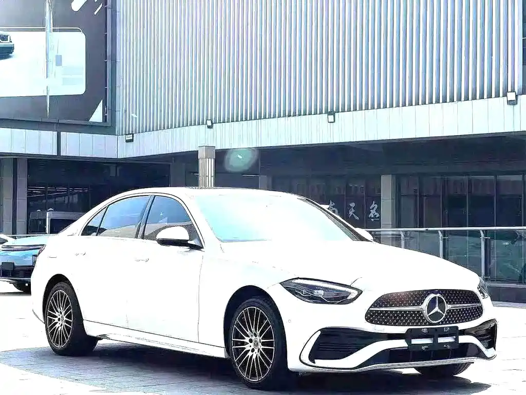 Mercedes-Benz C-Class 2023