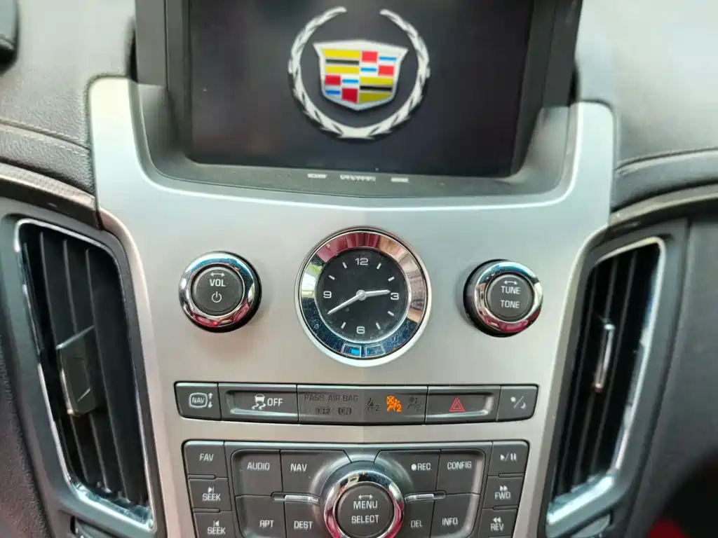 Cadillac CTS 2014 — фото 9