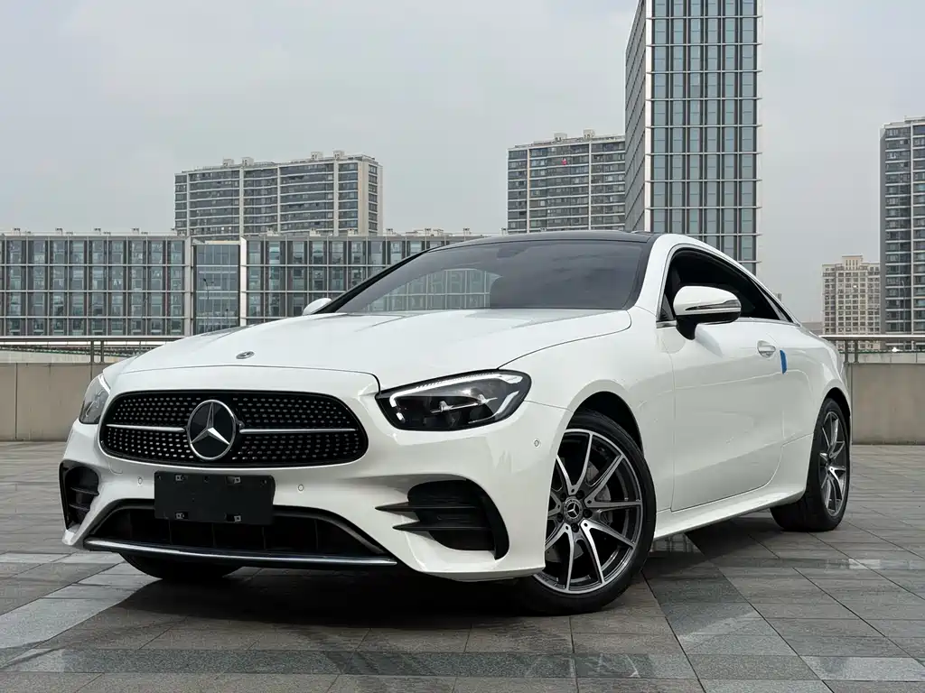 Mercedes-Benz E-Class 2023 — фото 2