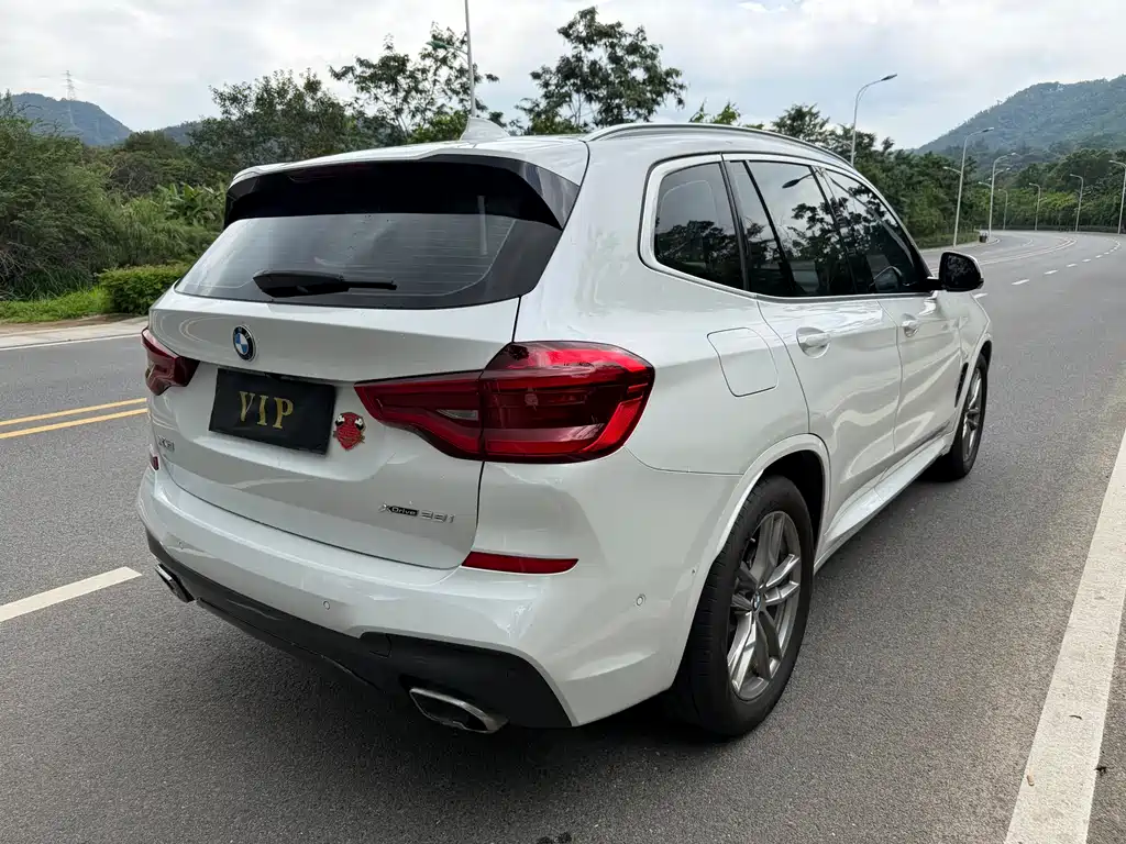 BMW X3 2021 — фото 18