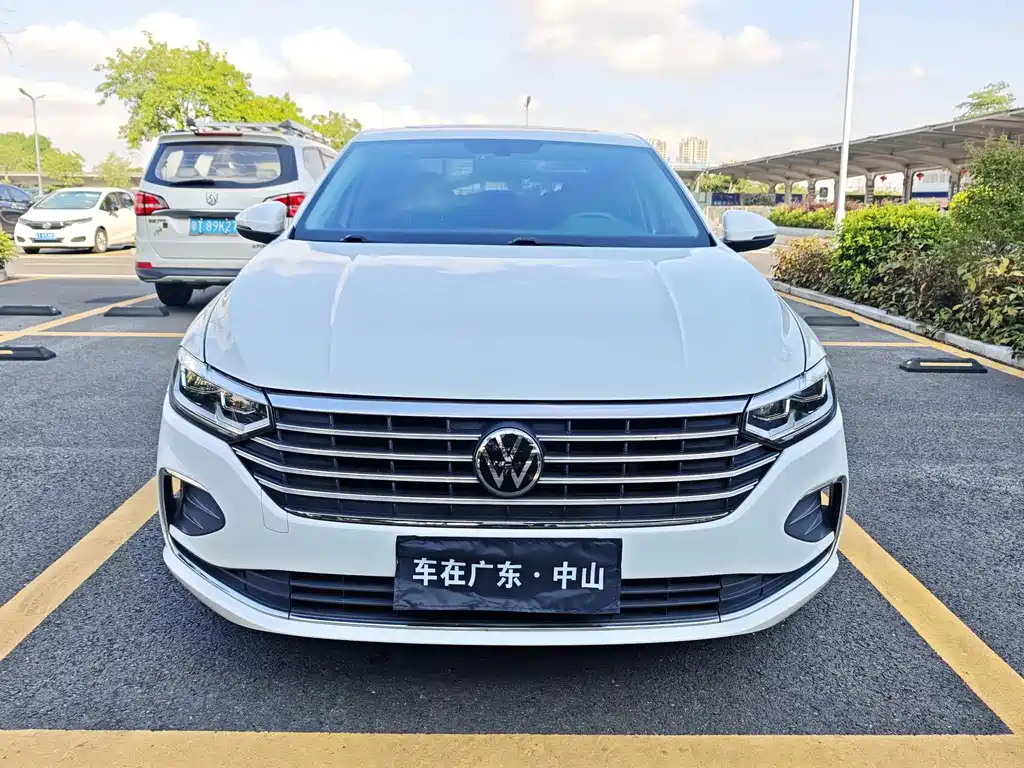 Volkswagen Lavida 2022
