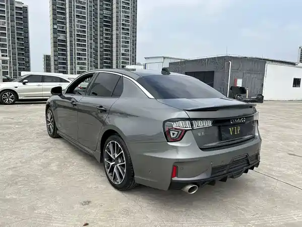 Lynk & Co 03 2021