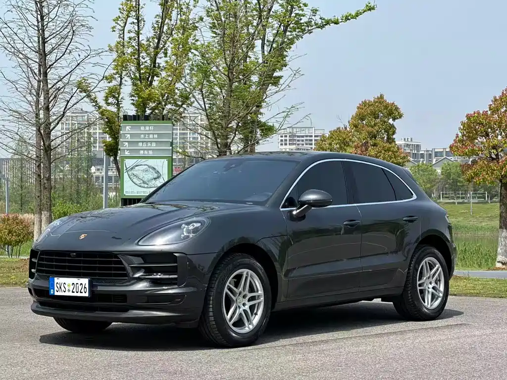 Porsche Macan 2021 — фото 1