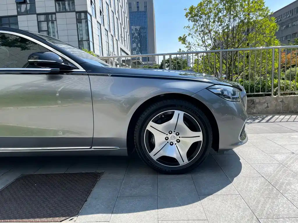 Mercedes-Benz Maybach S-Class 2023 — фото 27