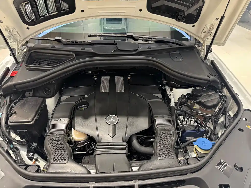Mercedes-Benz M-Class 2015 — фото 21