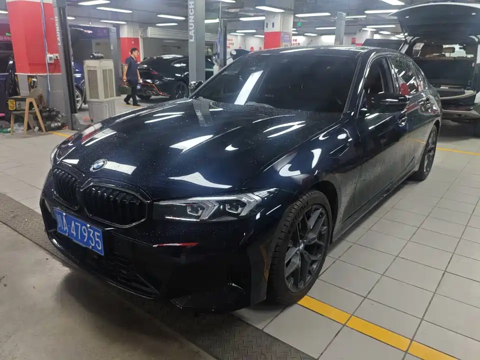 BMW 3 Series 2025