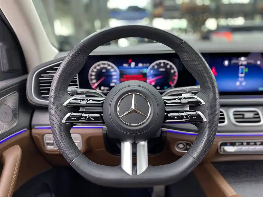 Mercedes-Benz GLS 2024 — фото 14